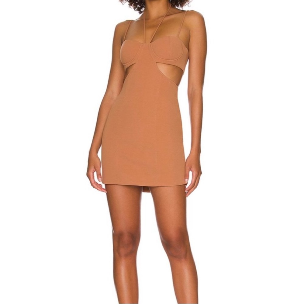 New MISHA Tokyo Dress in Praline size
US2 Revolve